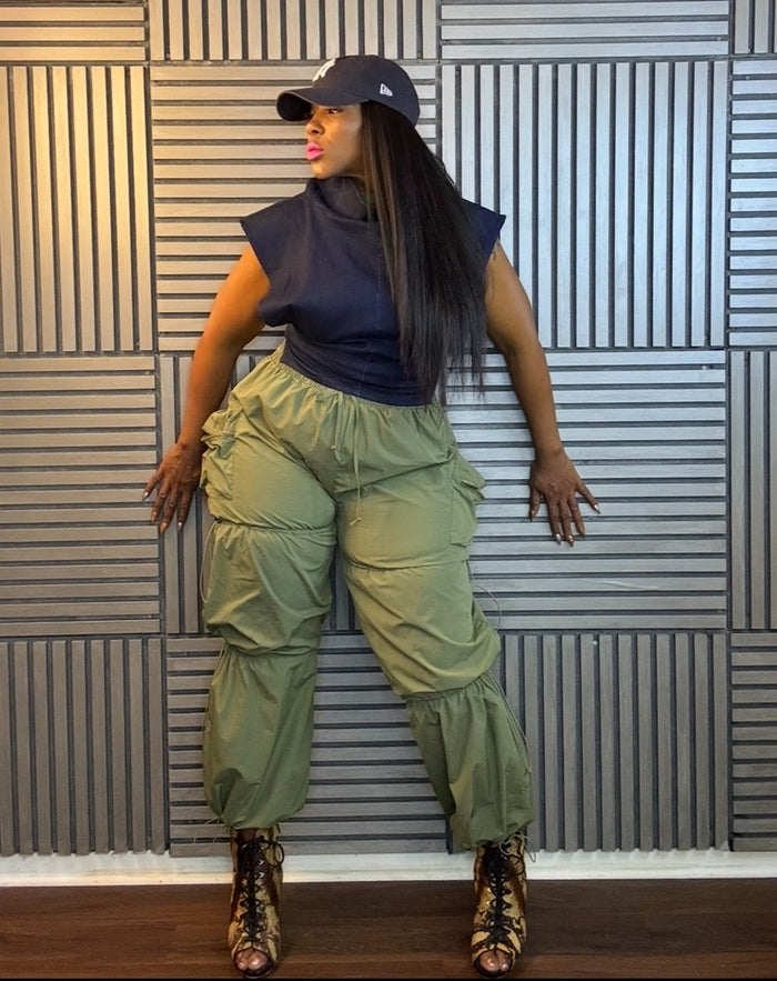 Prissy Parachute in Olive